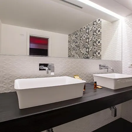 Grotticelle's House & Luxury Holiday home